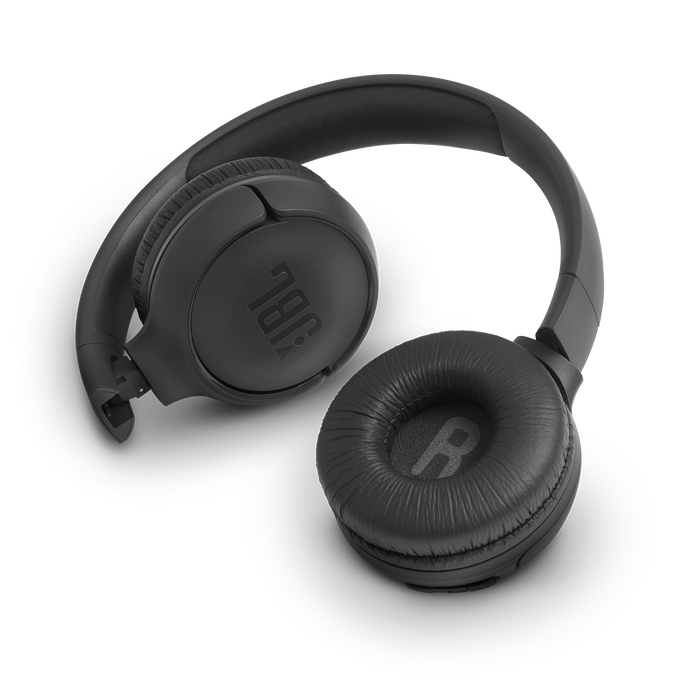 JBL Tune 500BT - Black - Wireless on-ear headphones - Detailshot 1 image number null