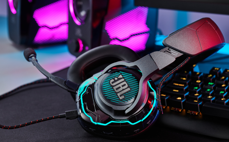 JBL Quantum ONE  Professional USB Gaming Headset