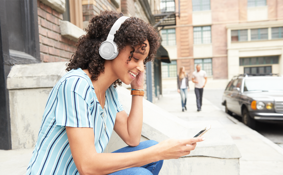 Jbl bluetooth headphones sale tune 600 nc