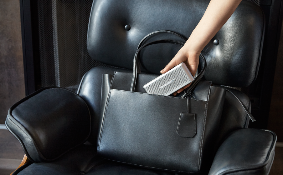 アンプ harman/kardon HKTRAVELERBLU Traveler | All-in-one travel speaker