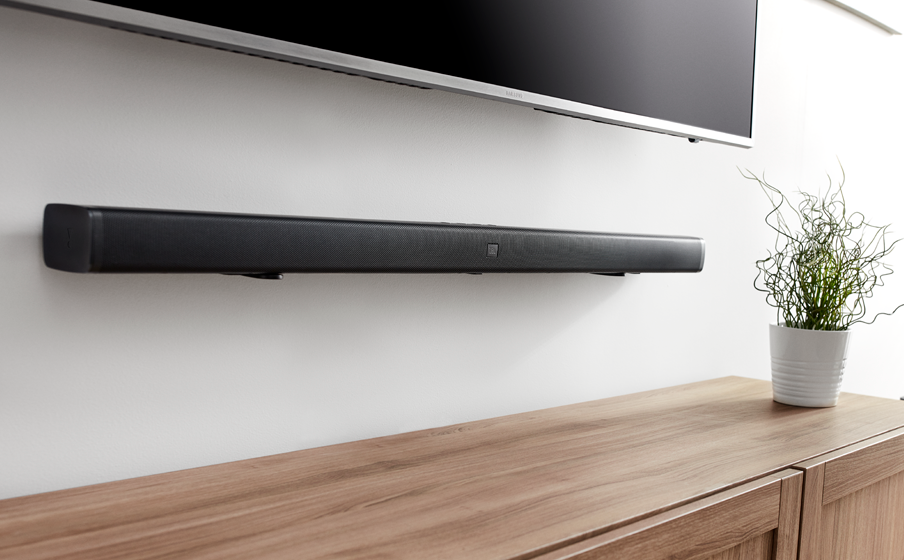 JBL Bar 3.1-Channel 4K Ultra HD Soundbar Wireless Subwoofer