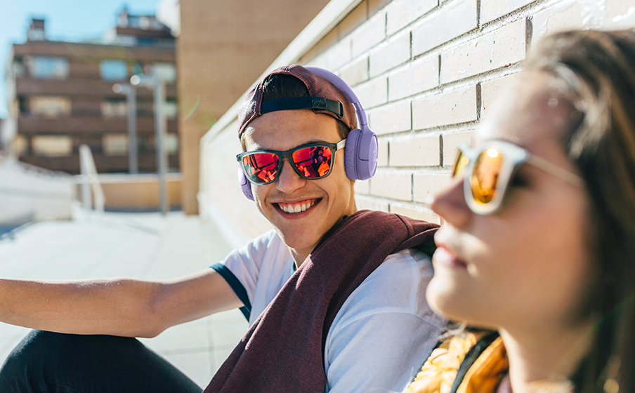 JBL Tune 670NC | Adaptive Noise Cancelling Wireless On-Ear JBL Tune 670NC | Adaptive Noise Cancelling Wireless On-Ear