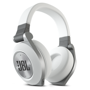 ゼニス新作モデル Synchros E50BT | Bluetooth®, around-ear wireless headphones ヘッドホン