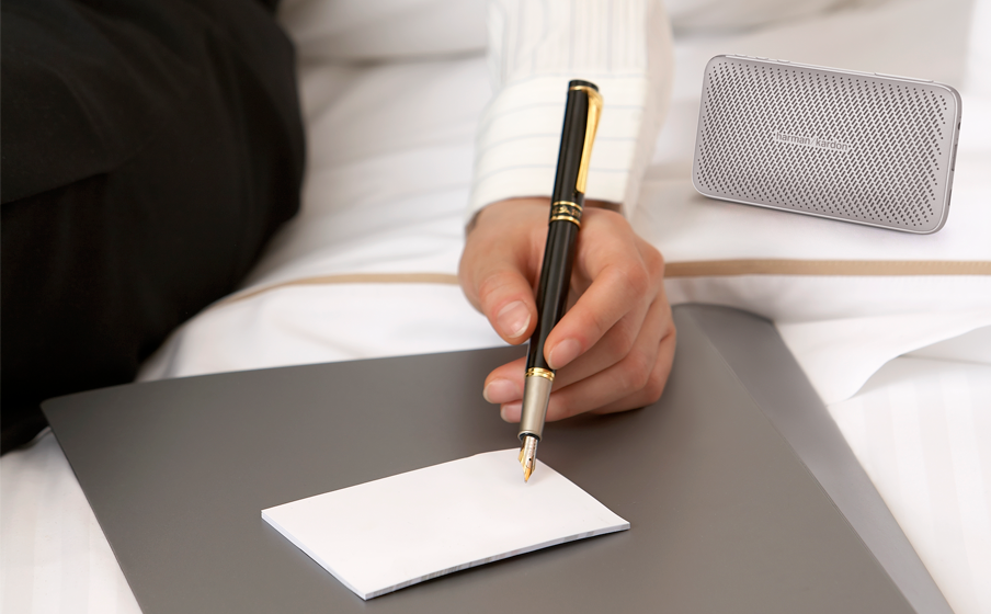 Harman Kardon Esquire Mini 2 | Ultra-slim and portable premium Bluetooth  Speaker