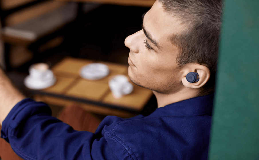 How to put on sale on jbl earbuds
