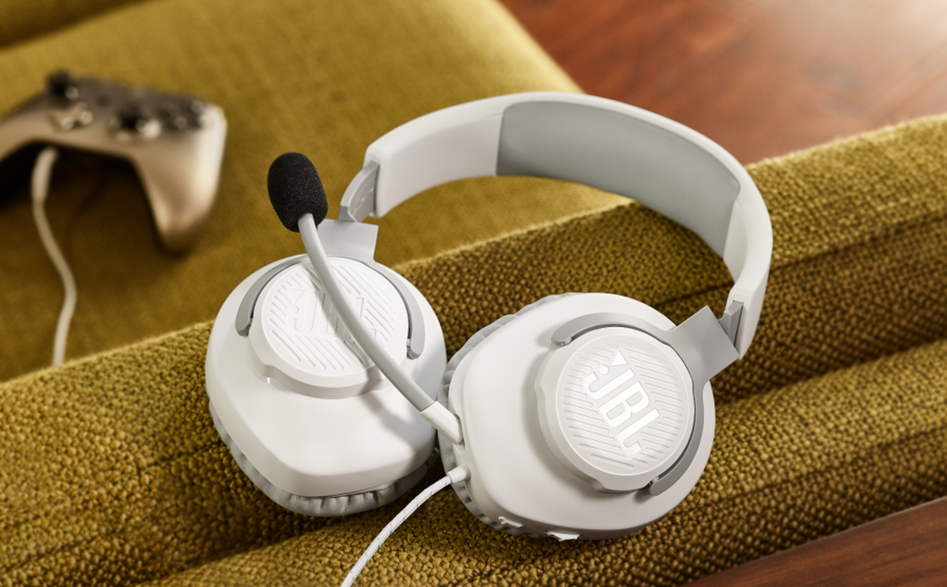JBL Quantum 100  Wired Gaming Headset