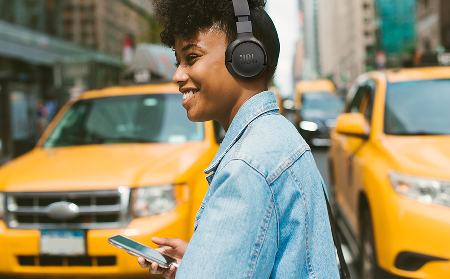 JBL Tune 670NC | Adaptive Noise Cancelling Wireless On-Ear