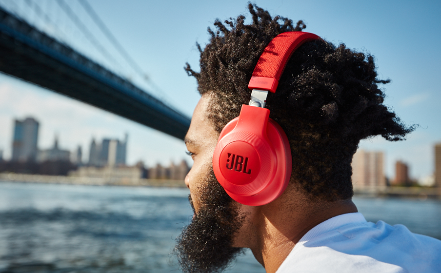 JBL E55BT Wireless over-ear