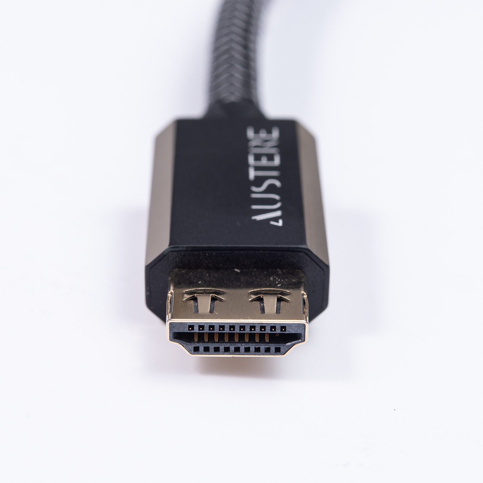 Austere VII Series 8K HDMI Cable 2.5m - Black - Austere VII series 8K HDMI 2.5m cable - Right