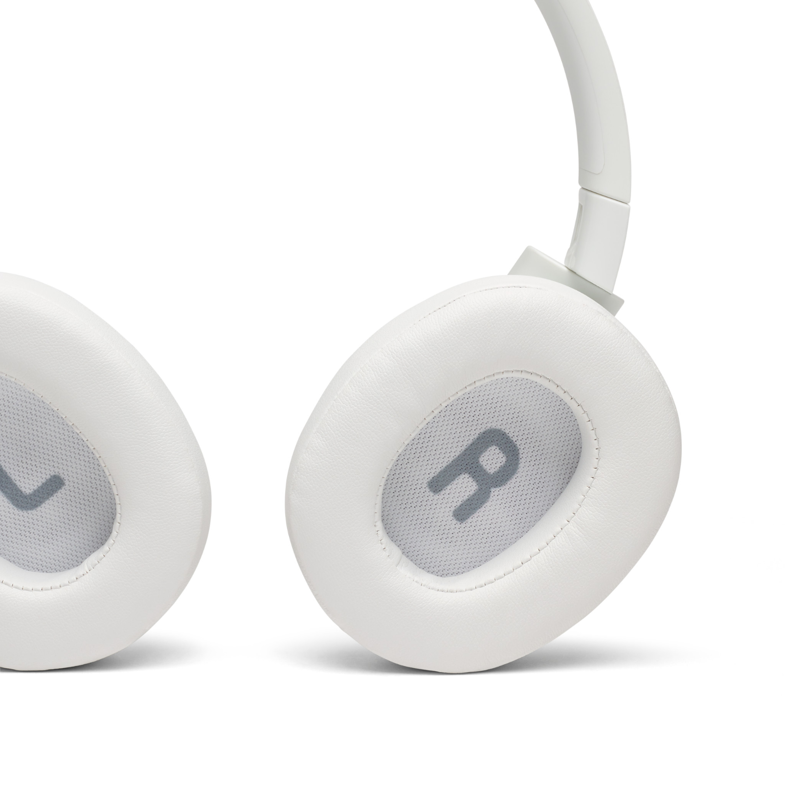 Jbl Tune 750btnc Wireless Over Ear Anc Headphones