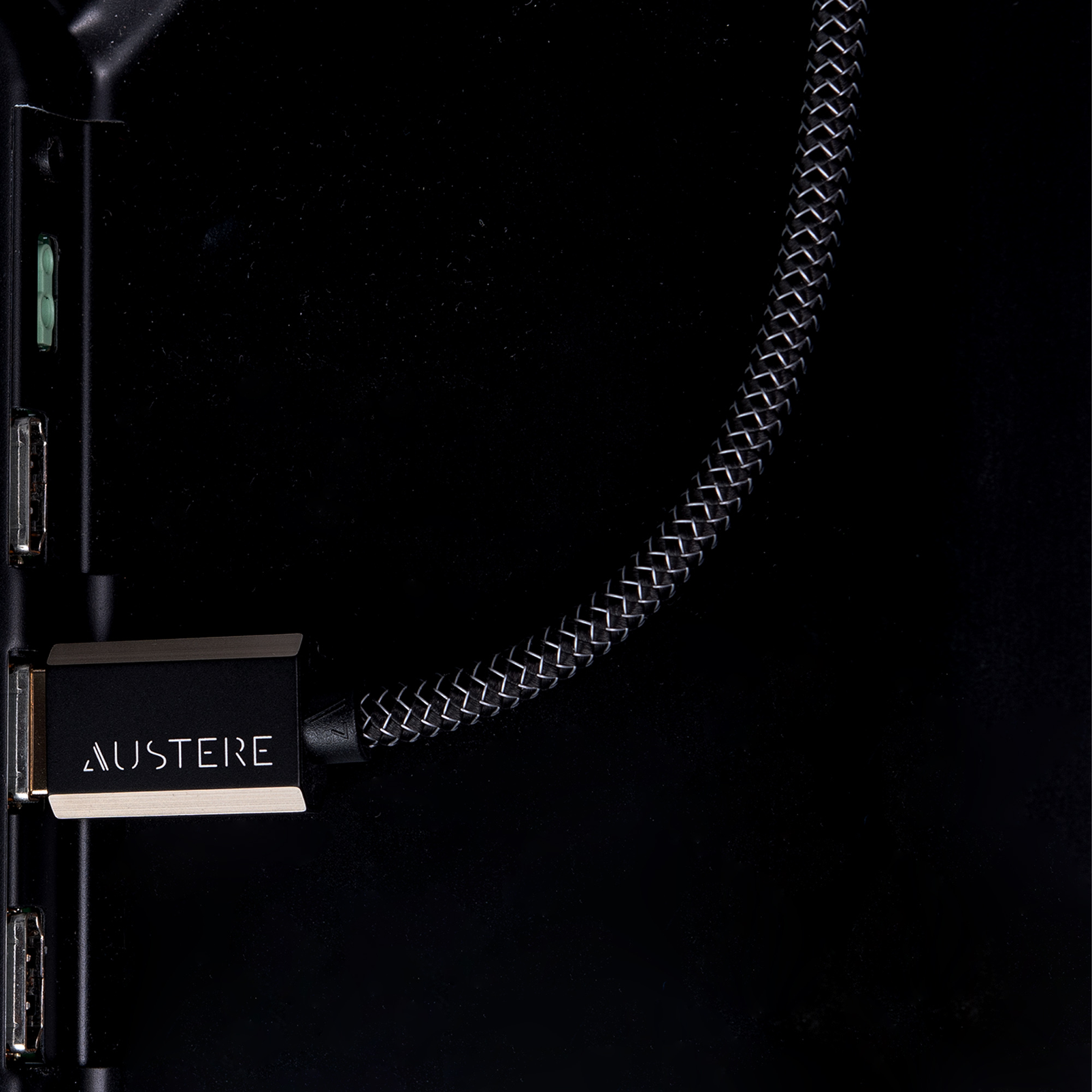 Austere VII Series 8K HDMI Cable 2.5m - Black - Austere VII series 8K HDMI 2.5m cable - Left